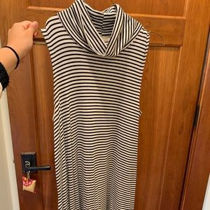 Lightweight turtleneck dress